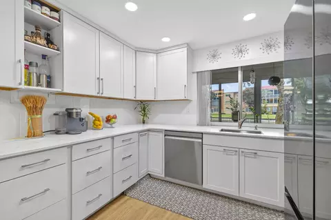 9081 Lime Bay Blvd #115, Tamarac, FL 33321