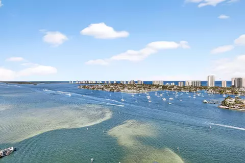 2640 Lake Shore Dr #2608, Riviera Beach, FL 33404