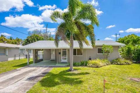 3940 NE 13th Ave, Oakland Park, FL 33334