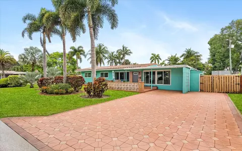 2625 NW 3rd Ave, Wilton Manors, FL 33311