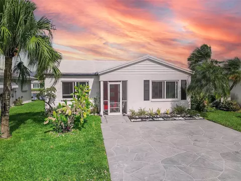 8103 NW 58th Pl, Tamarac, FL 33321