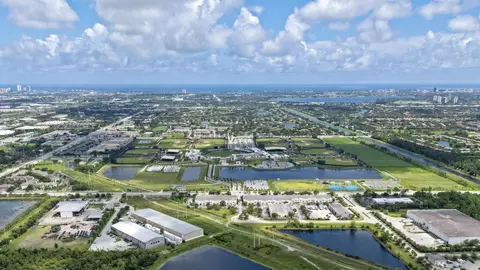 View/Area - 573 Cocoplum Dr E, Jupiter, FL 33458 photo 10 of 10