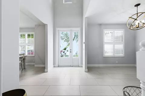 Entry Way - 573 Cocoplum Dr E, Jupiter, FL 33458 photo 1 of 4