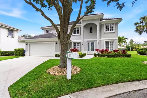 Exterior - 573 Cocoplum Dr E, Jupiter, FL 33458 photo 7 of 7