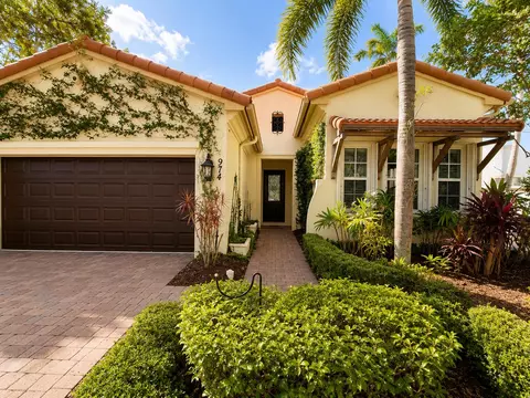 974 Mill Creek Dr, Palm Beach Gardens, FL 33410
