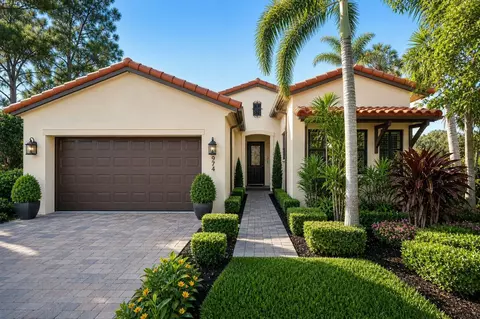 974 Mill Creek Dr, Palm Beach Gardens, FL 33410