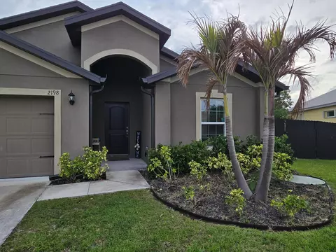 2198 SW Algiers St, Port Saint Lucie, FL 34953