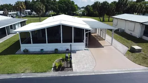 1747 SW 35th Cir, Okeechobee, FL 34974