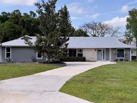 2402 River Hammock Ln, Fort Pierce, FL 34981