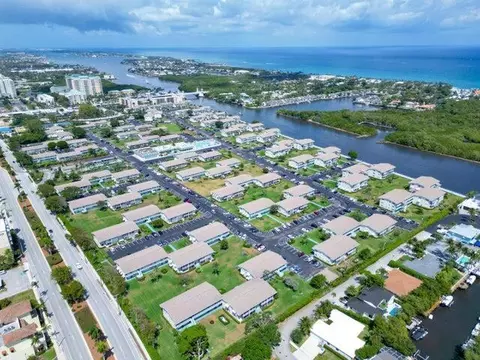 340 W Horizons #205, Boynton Beach, FL 33435