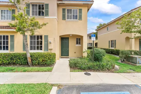 6051 SW 19th Ct, North Lauderdale, FL 33068