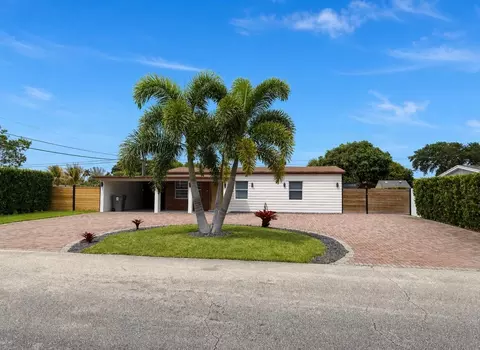 2742 Cherokee Ct, West Palm Beach, FL 33406