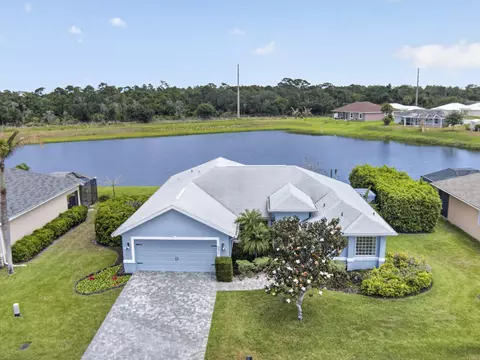 531 High Hawk Cir, Vero Beach, FL 32962
