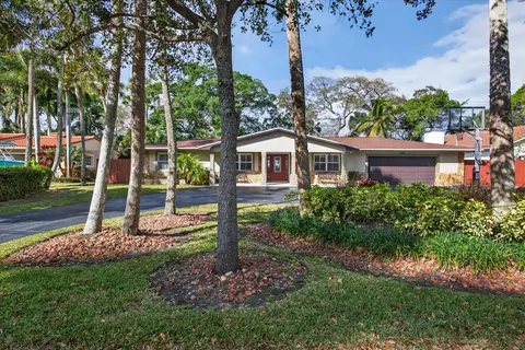 2535 SW 30th Ter, Fort Lauderdale, FL 33312