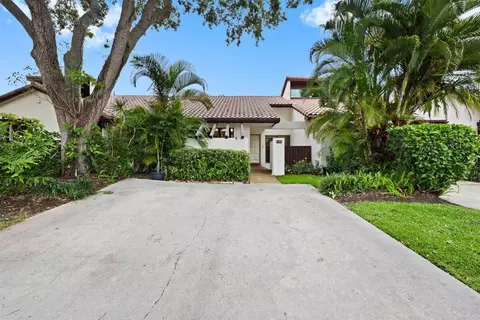 6783 Tiburon Cir, Boca Raton, FL 33433