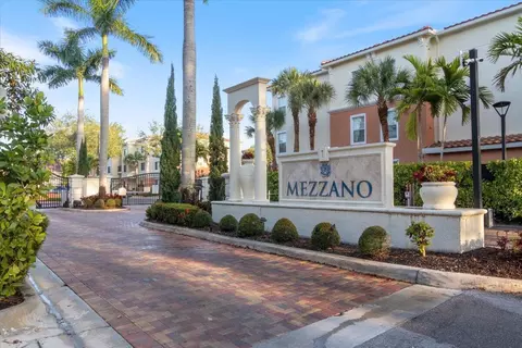 9849 Baywinds Dr #8304, West Palm Beach, FL 33411