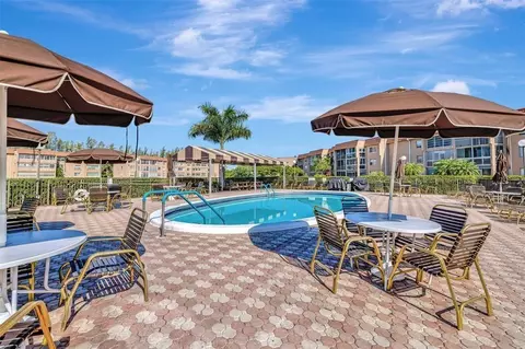 8901 Sunrise Lakes Blvd #307, Sunrise, FL 33322 photo 18