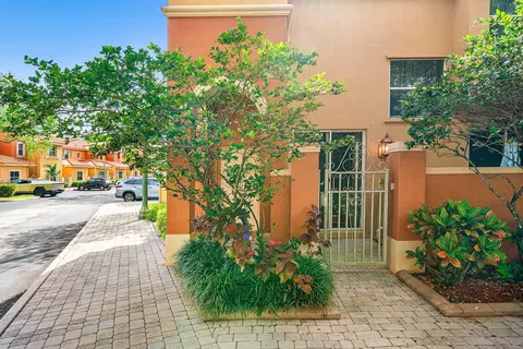 2280 Anchor Ct #2606, Fort Lauderdale, FL 33312