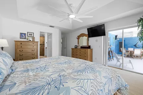 Bedroom - 5064 SE Horseshoe Point Rd, Stuart, FL 34997 photo 2 of 5