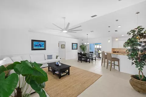 Living - 5064 SE Horseshoe Point Rd, Stuart, FL 34997 photo 1 of 4