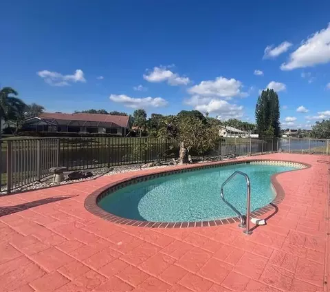 8725 Banyan Ct, Tamarac, FL 33321