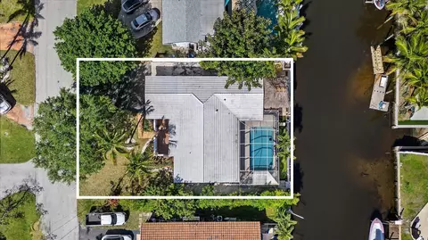 421 SW 18th St, Pompano Beach, FL 33060