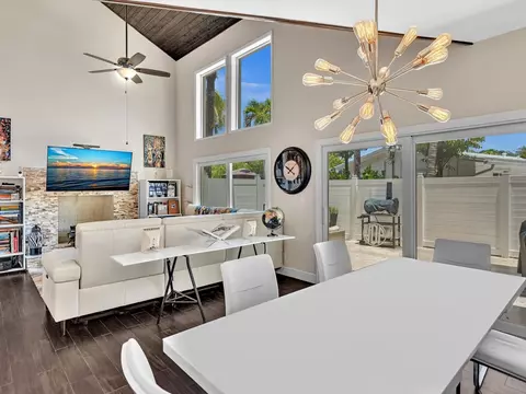 3432 NE 16th Ave, Oakland Park, FL 33334