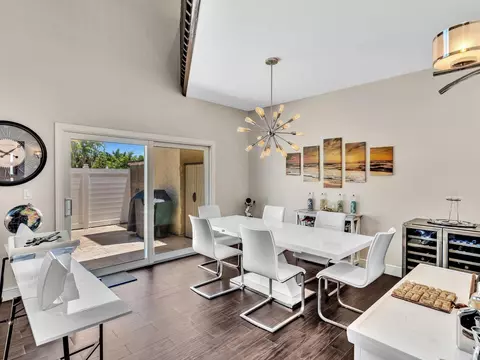 3432 NE 16th Ave, Oakland Park, FL 33334