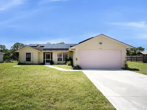 1094 SW Cairo Ave, Port Saint Lucie, FL 34953