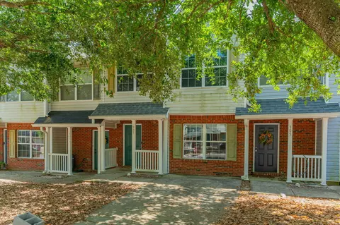 307 Crooked Pine Trl, Crestview, FL 32539 photo 2