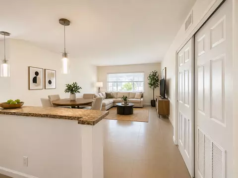 251 SE 6th Ave #4, Pompano Beach, FL 33060