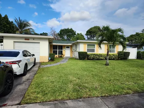 2330 NW 47th Ave, Lauderhill, FL 33313