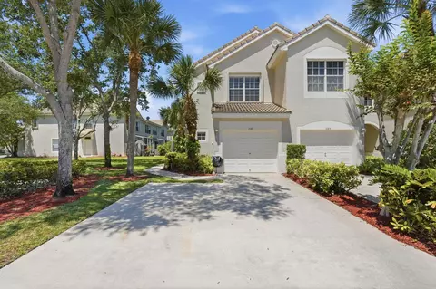 1086 Woodfield Rd, Greenacres, FL 33415
