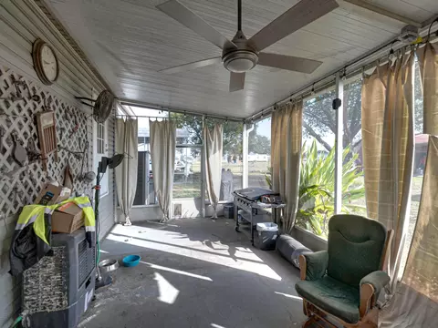 11404 Lithia Pinecrest Rd, Lithia, FL 33547 photo 39