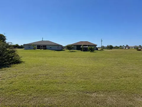 3242 NW 41st Ave, Cape Coral, FL 33993