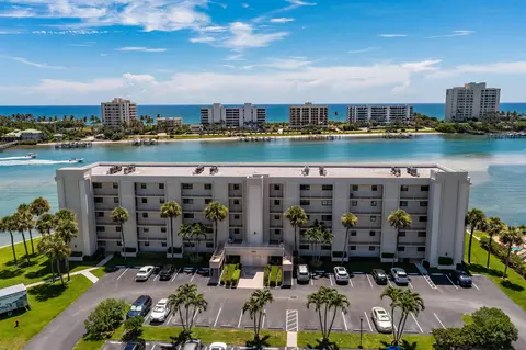 100 Intracoastal Pl #205, Jupiter, FL 33469