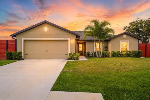 4491 NW Alsace Ave, Port Saint Lucie, FL 34983