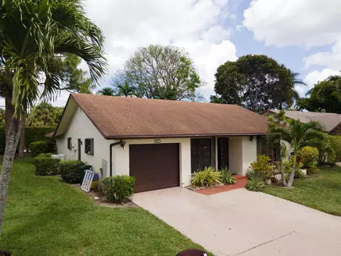 6149 Olivewood Cir, Greenacres, FL 33463