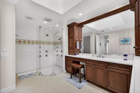Bath - 113 Terrapin Trl, Jupiter, FL 33458 photo 3 of 8