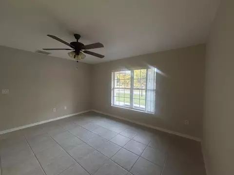 Living - 9166 SE 63rd Dr, Okeechobee, FL 34974 photo 5 of 5
