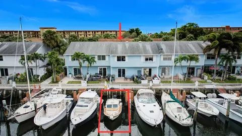 2555 NE 15th St, Pompano Beach, FL 33062