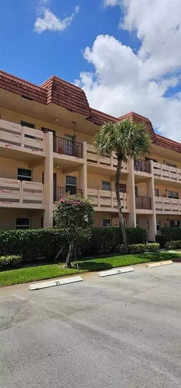14721 Bonaire Blvd #309, Delray Beach, FL 33446
