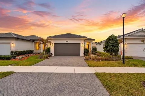 9399 SW Pepoli Way, Port Saint Lucie, FL 34987