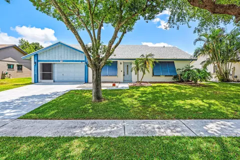 1146 NW 10th St, Boynton Beach, FL 33426