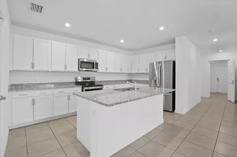 1781 SW Del Rio Blvd, Port Saint Lucie, FL 34953