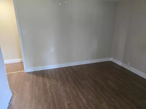 Living - 408 NW 10th Ave, Okeechobee, FL 34974 photo 2 of 4