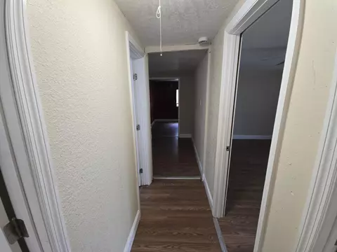 Entry Way - 408 NW 10th Ave, Okeechobee, FL 34974 photo 1 of 1