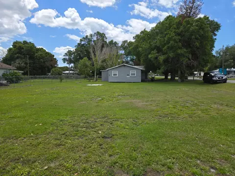 Exterior - 408 NW 10th Ave, Okeechobee, FL 34974 photo 10 of 14