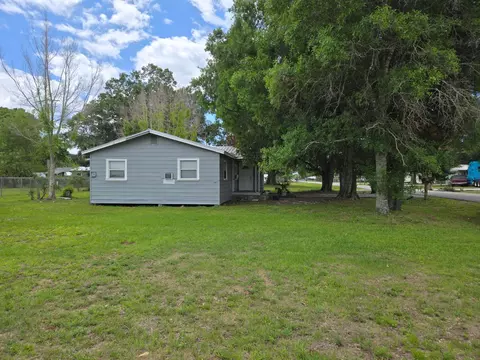 Exterior - 408 NW 10th Ave, Okeechobee, FL 34974 photo 9 of 14