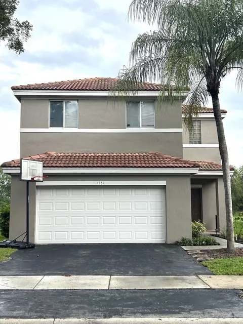 4361 Dogwood Cir, Weston, FL 33331
